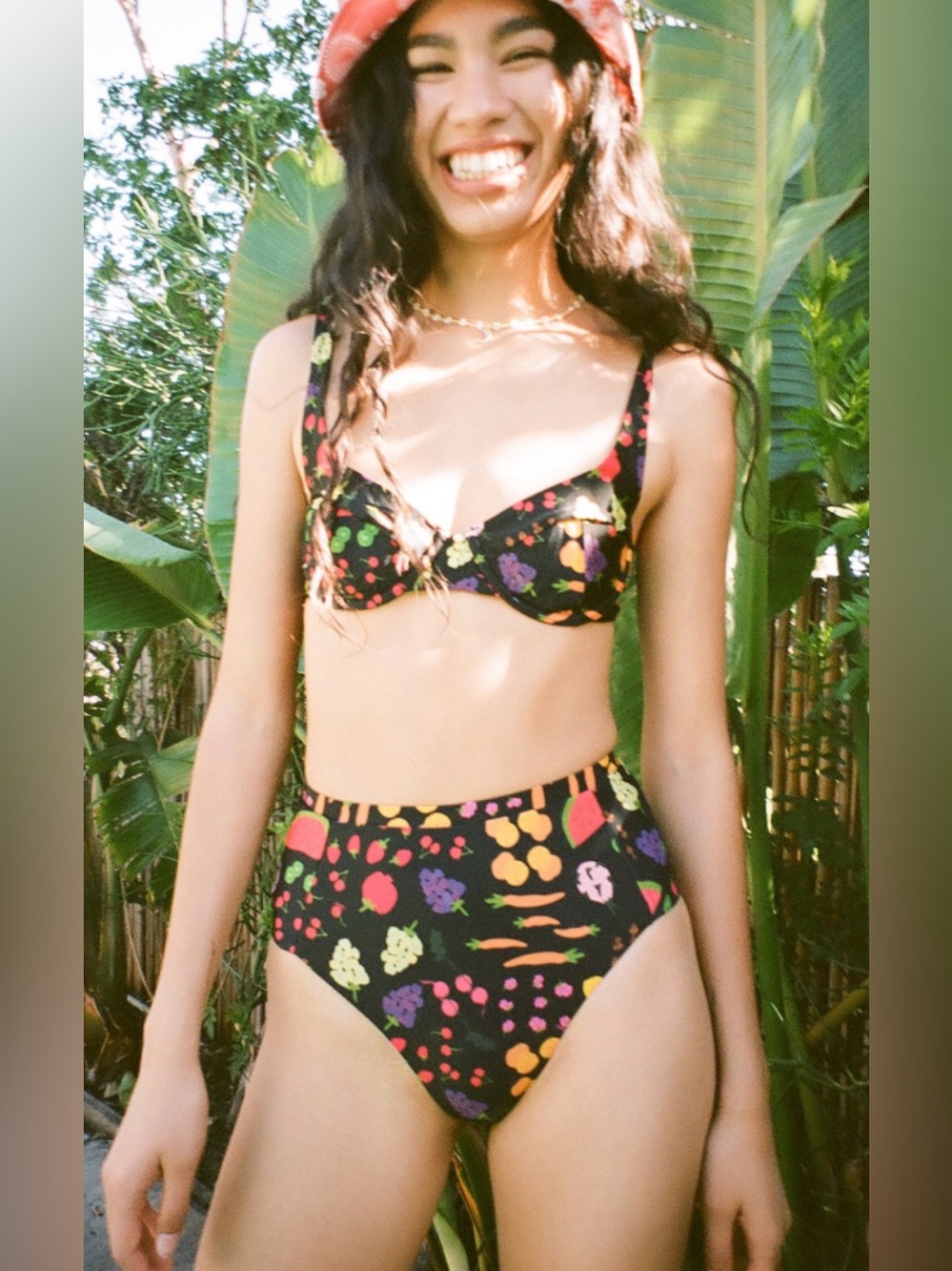 Ookioh x lisa says gah Bikini